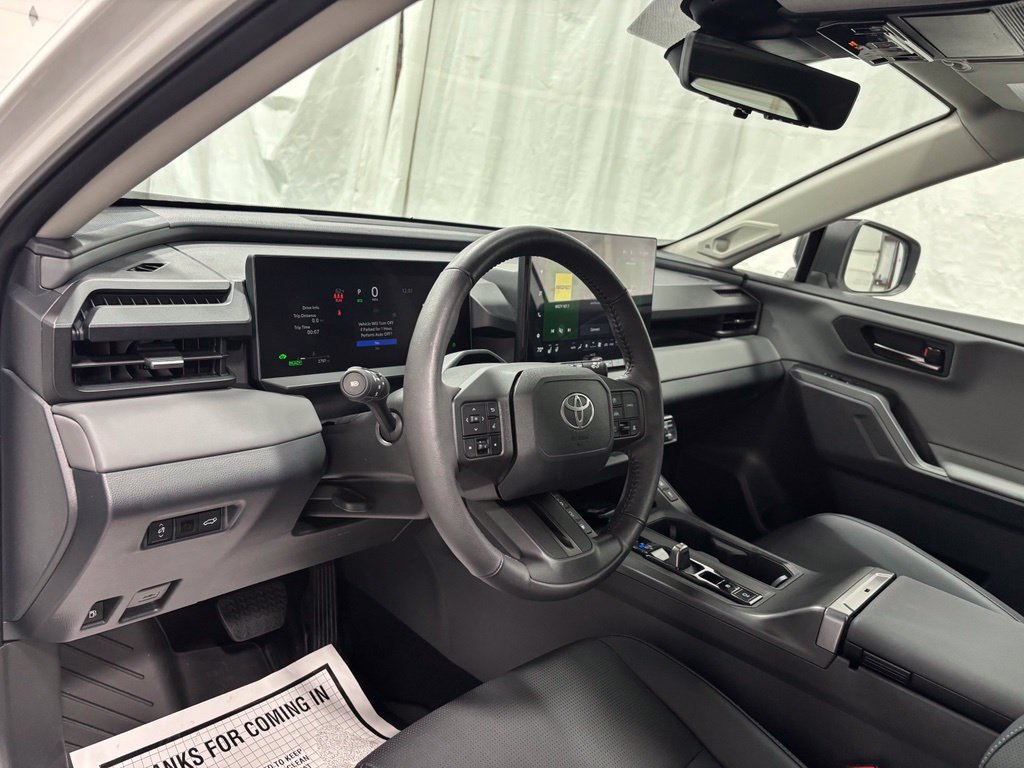 Used 2026 Toyota RAV4 Limited AWD/4WD image 15