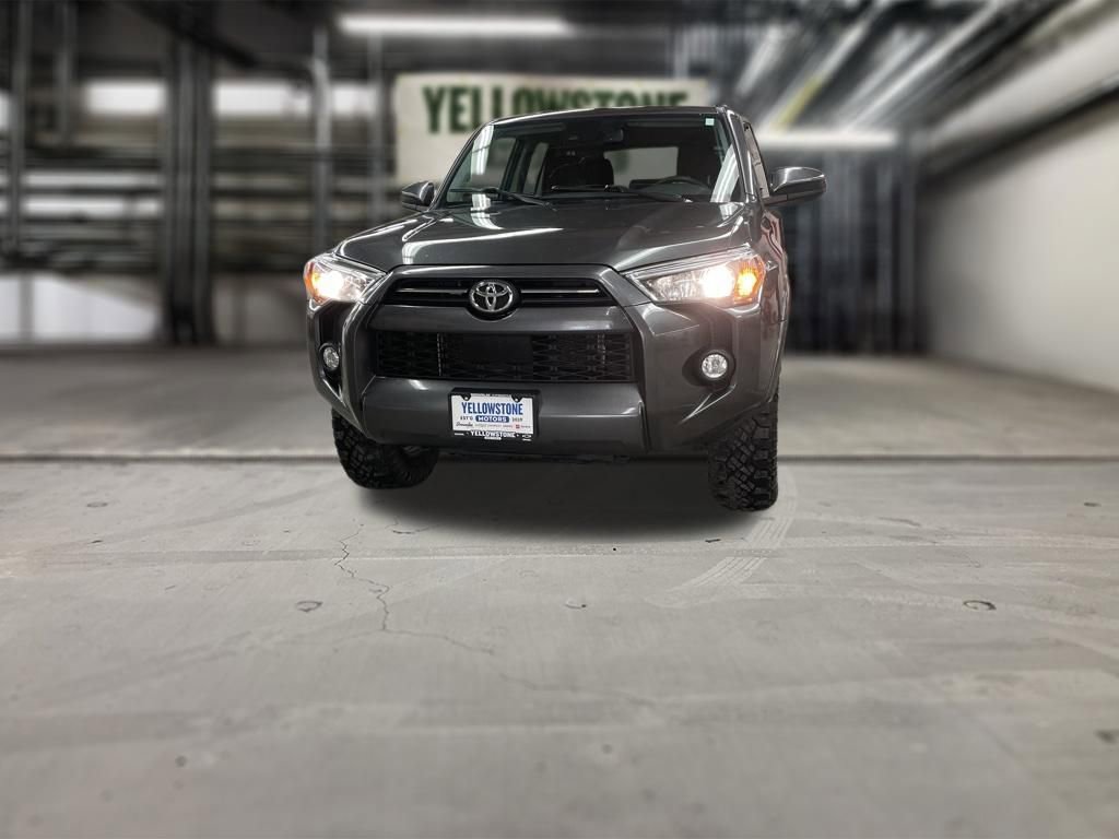 Used 2020 Toyota 4Runner SR5 image 34