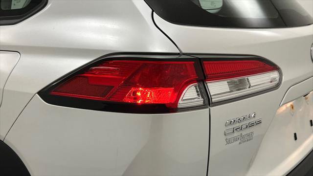 Certified 2023 Toyota Corolla Cross L AWD/4WD image 21