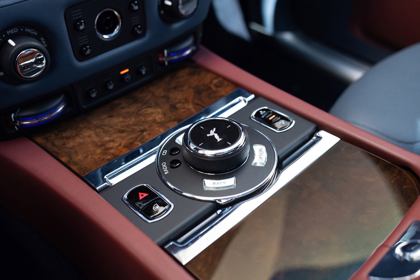 Used 2017 Rolls-Royce Ghost image 37
