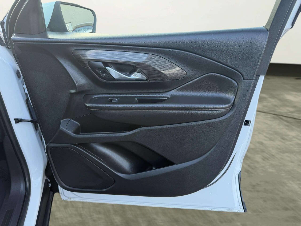 Used 2019 GMC Terrain SLT image 27