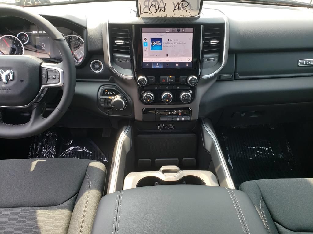 New 2026 RAM 1500 Big Horn AWD/4WD image 9