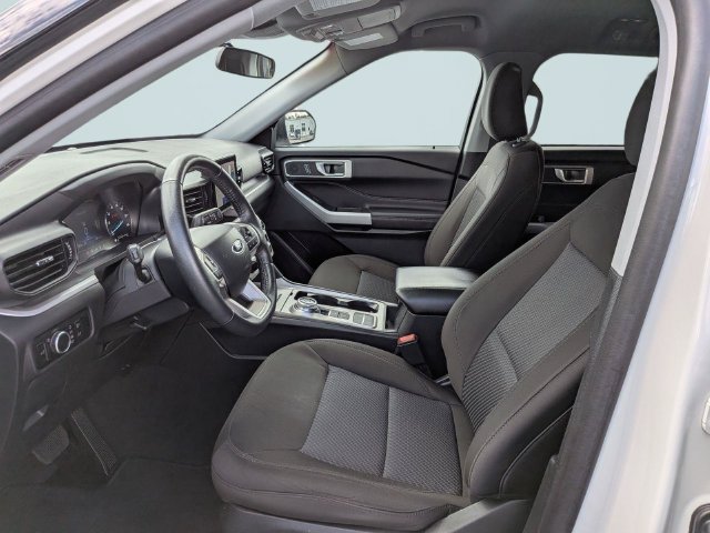 Used 2023 Ford Explorer XLT RWD image 21