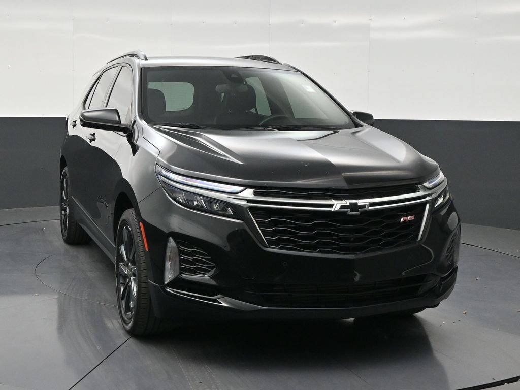 Used 2023 Chevrolet Equinox RS w/ RS Leather Package FWD image 7