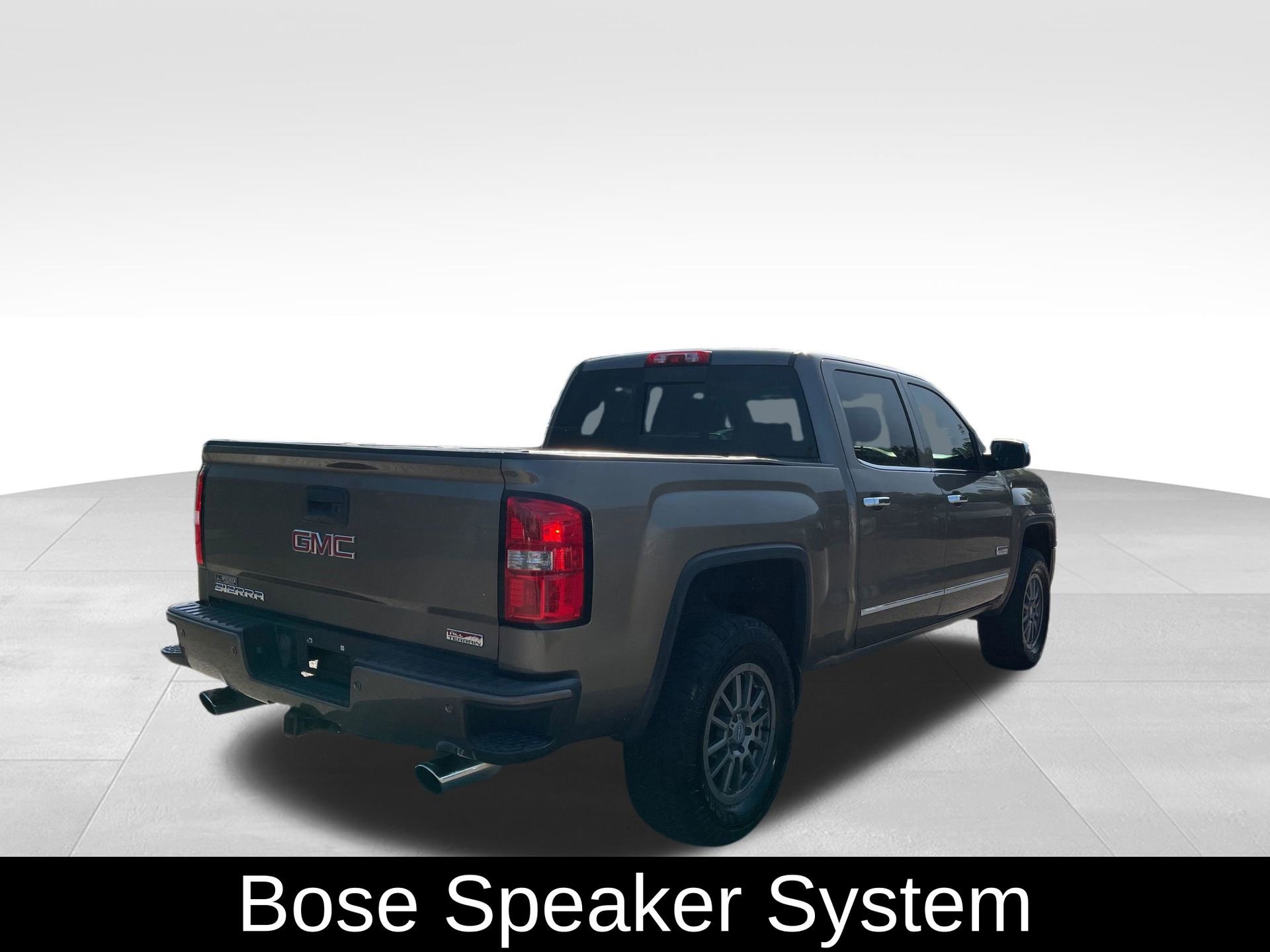 Used 2015 GMC Sierra 1500 SLT w/ All-Terrain Package image 5