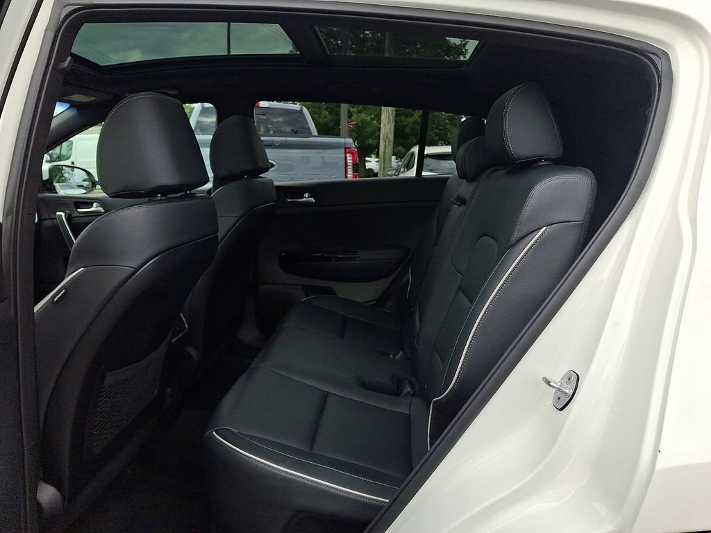 Certified 2022 Kia Sportage SX AWD/4WD image 12