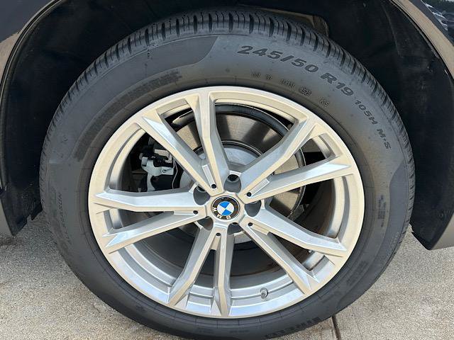 Used 2025 BMW X3 xDrive30i w/ Premium Package AWD/4WD image 32