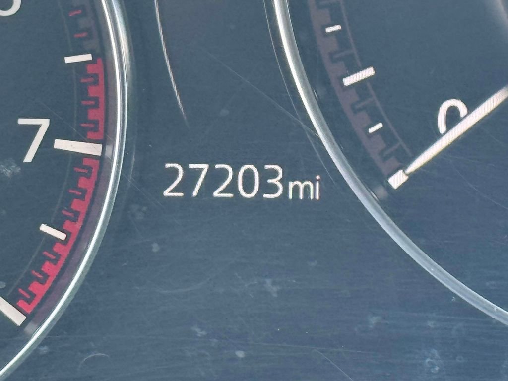 Used 2024 MAZDA MAZDA3 s image 24