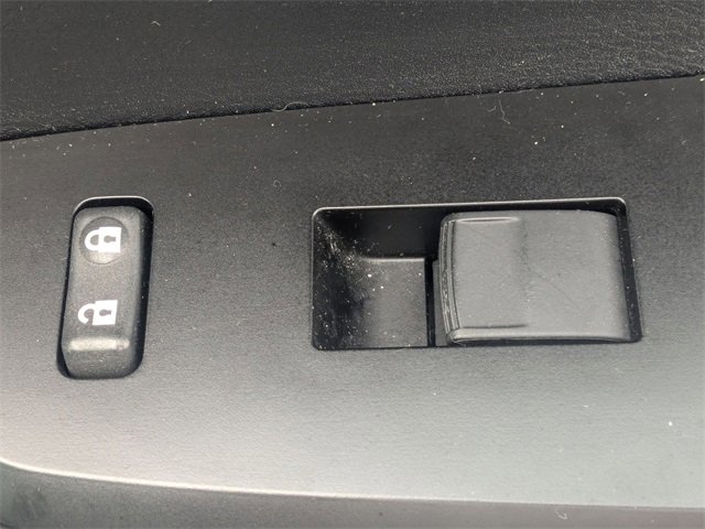 Used 2020 Toyota Tundra SR5 image 31