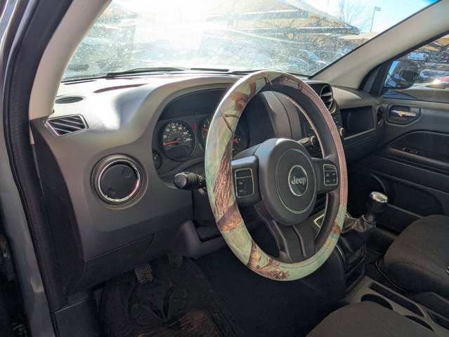 Used 2012 Jeep Compass Sport image 8