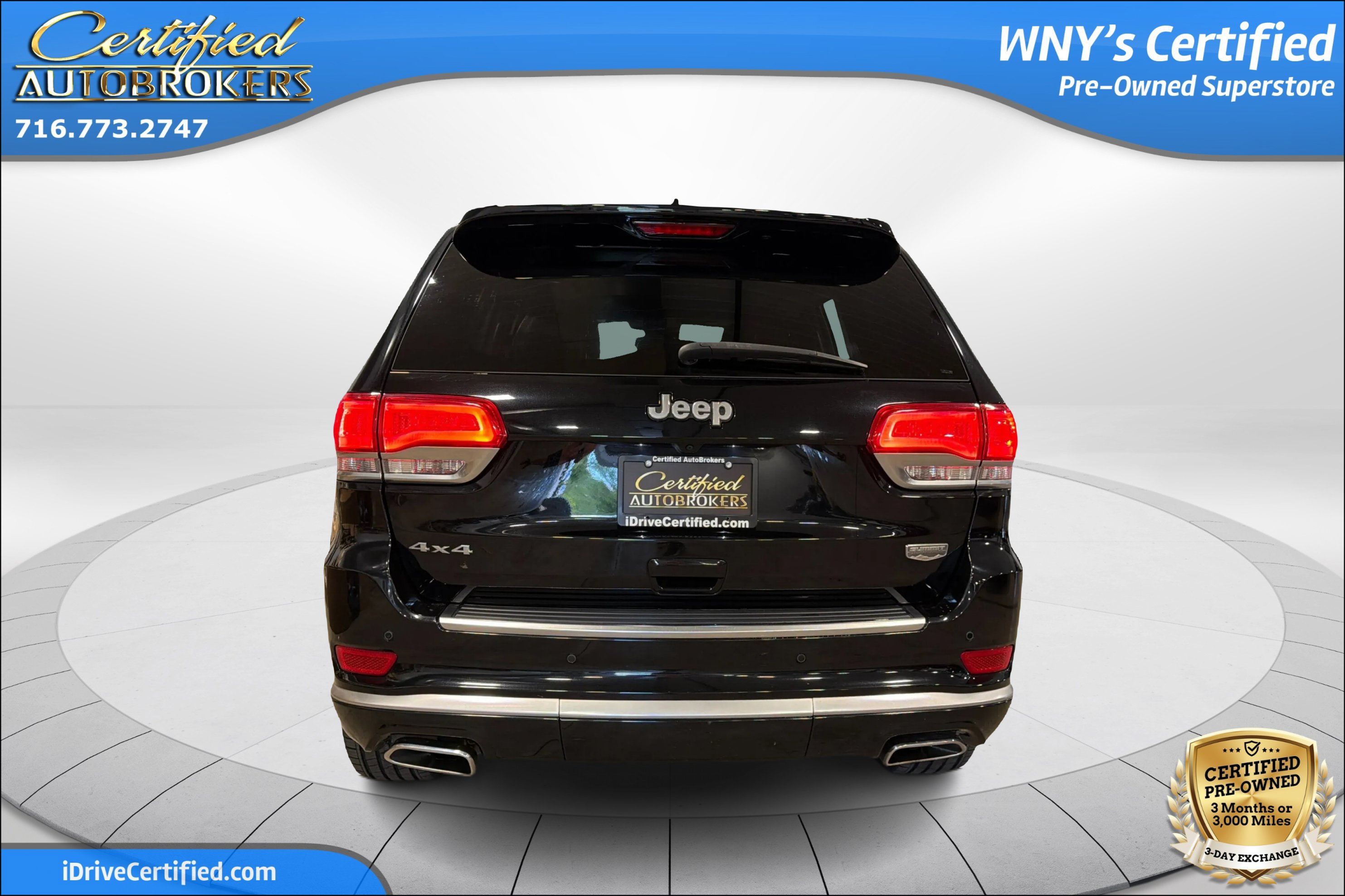 Used 2017 Jeep Grand Cherokee Summit w/ Platinum Series Group AWD/4WD image 8