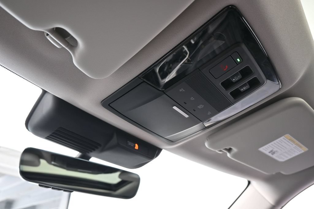 New 2026 Mitsubishi Outlander SE FWD image 30