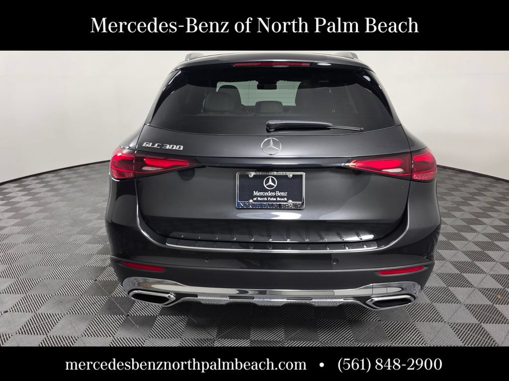 Certified 2026 Mercedes-Benz GLC 300 image 5