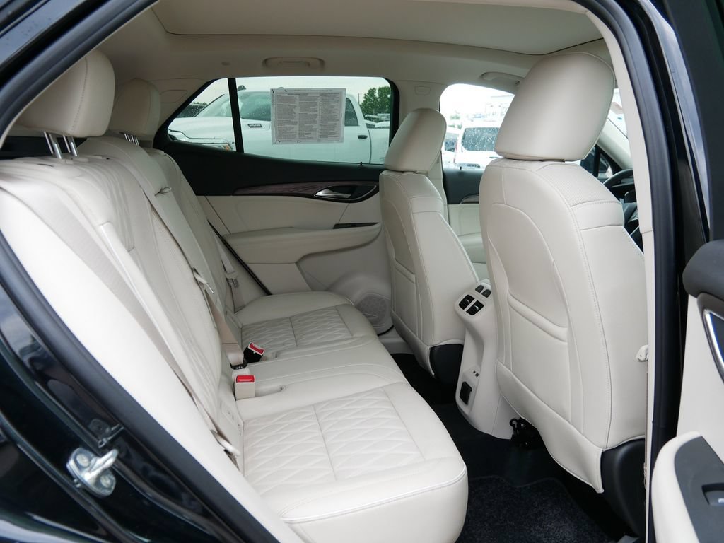 Used 2023 Buick Envision Avenir AWD/4WD image 12