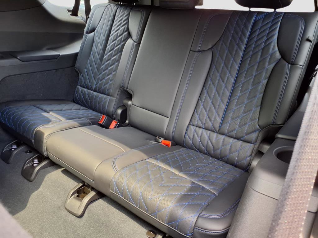 New 2026 Cadillac Escalade IQL Luxury image 11