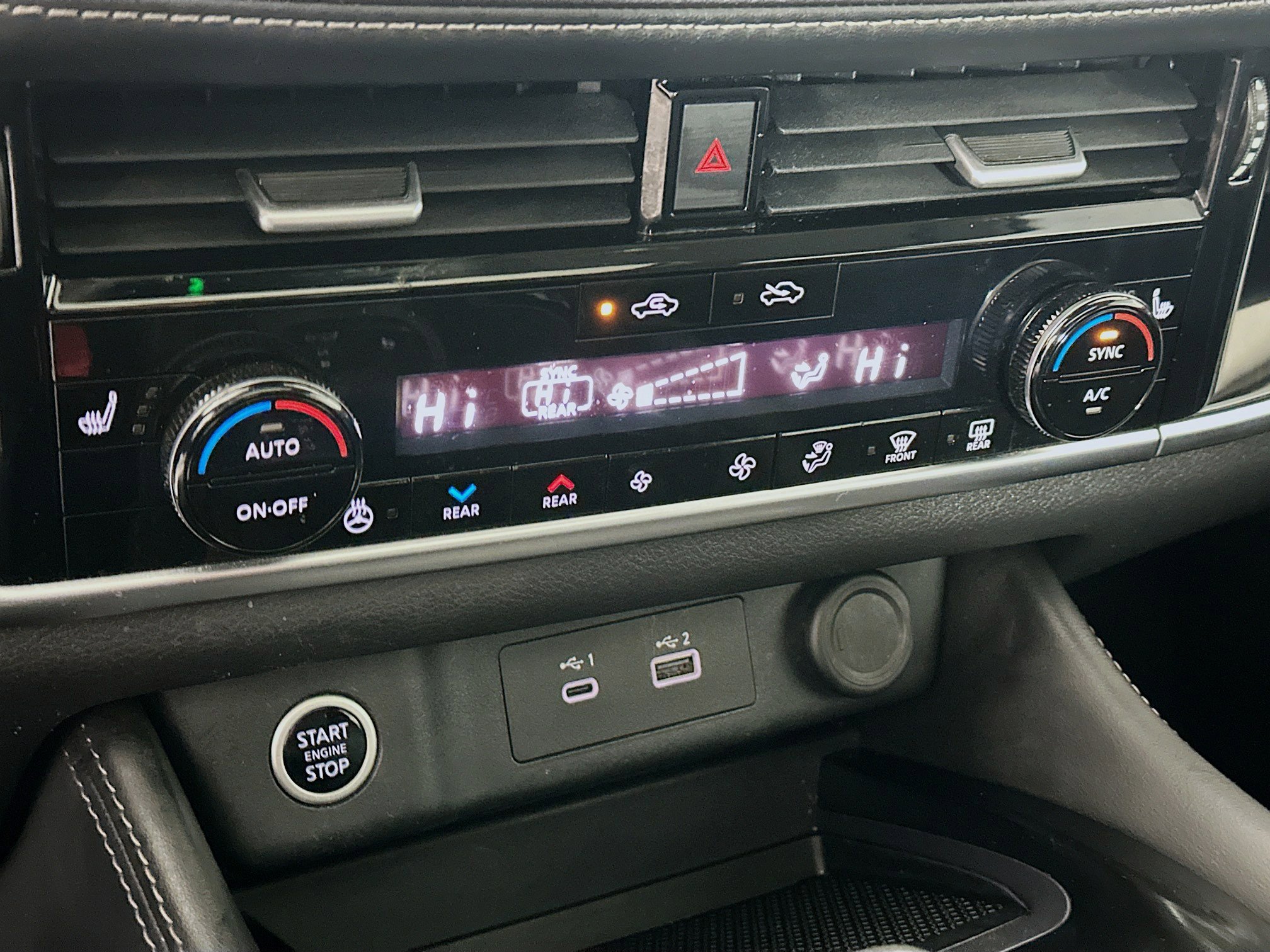 Used 2023 Nissan Rogue SL w/ SL Premium Package image 24