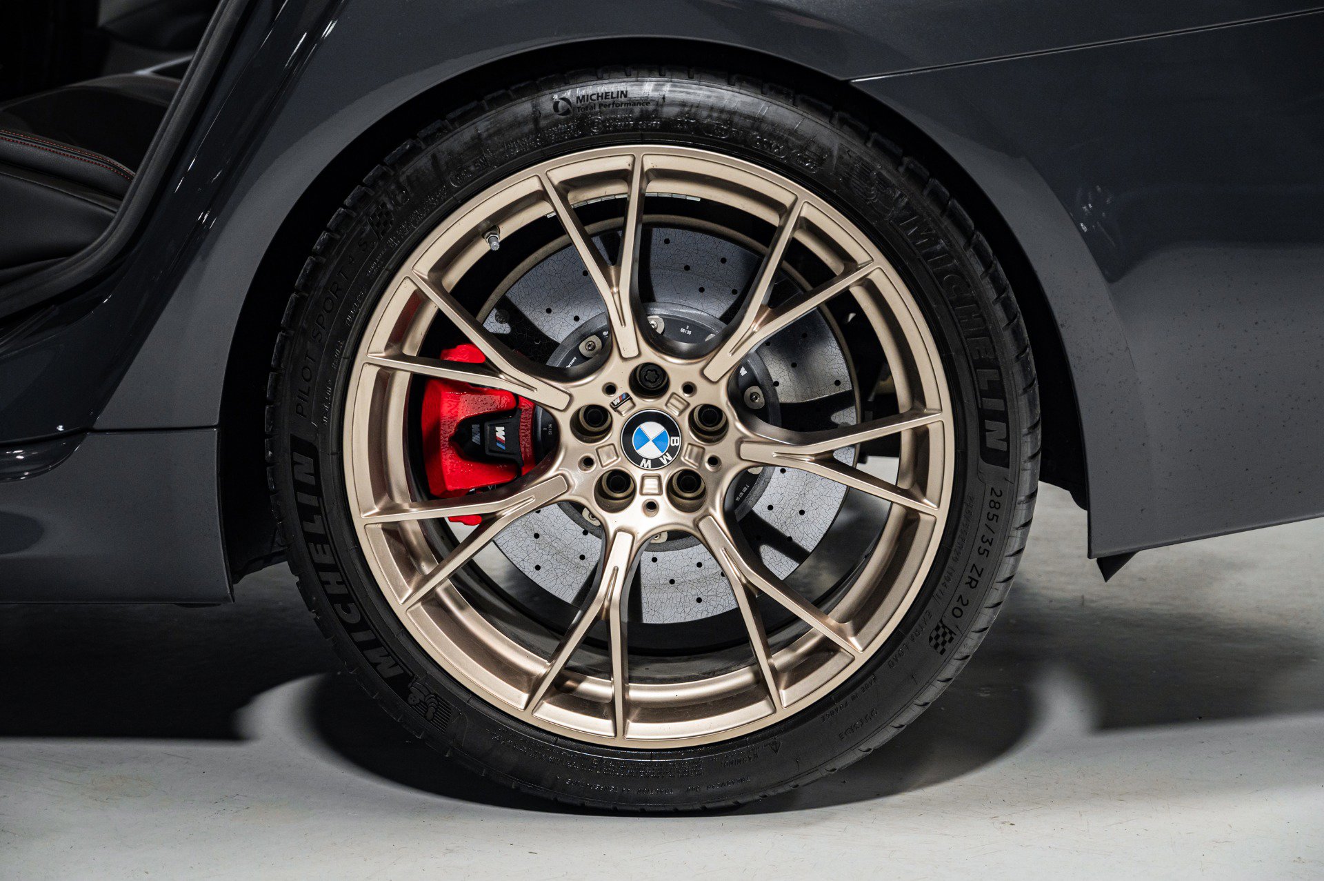 Used 2022 BMW M5 CS AWD/4WD image 11