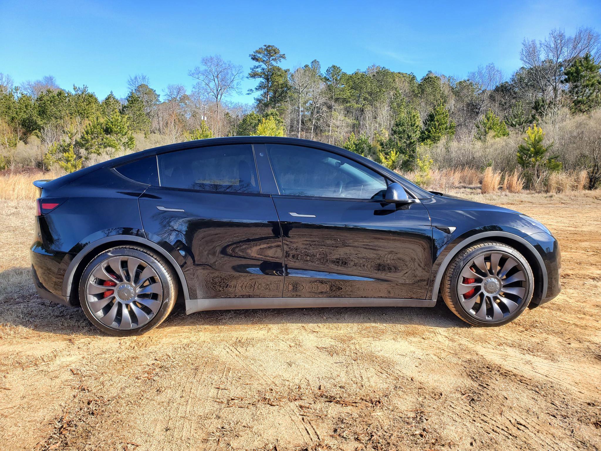 Used 2021 Tesla Model Y Performance image 13
