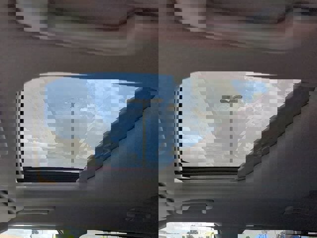 Certified 2024 Hyundai Santa Fe Limited image 18