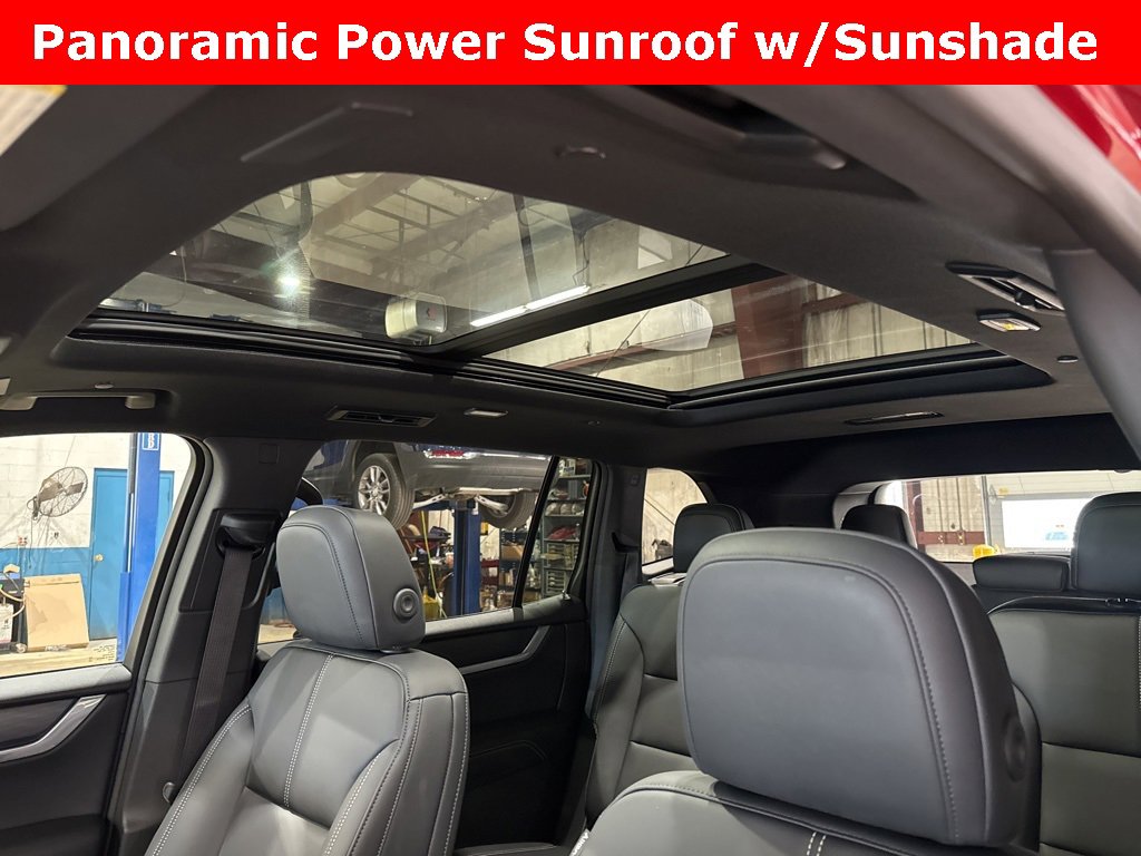 New 2025 GMC Acadia Elevation w/ Elevation Premium Package image 3