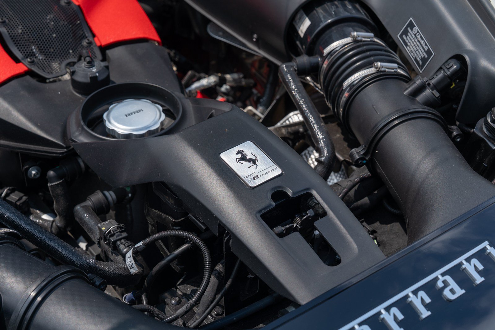 Used 2022 Ferrari F8 Tributo RWD image 14