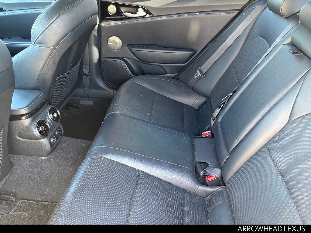 Used 2021 Kia Stinger GT-Line w/ Sun & Sound Package RWD image 13