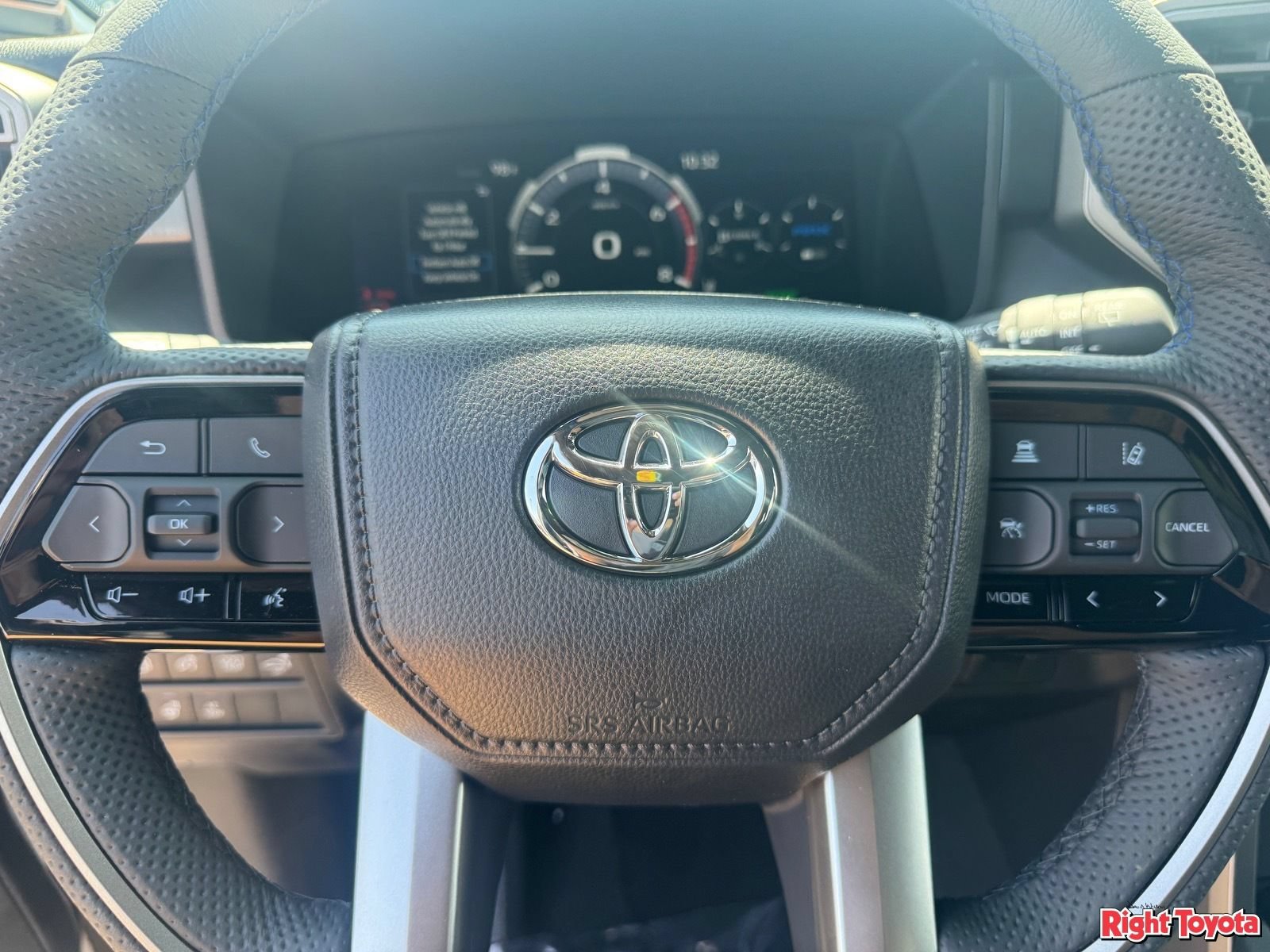 New 2026 Toyota Sequoia Platinum AWD/4WD image 20