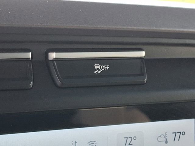 Used 2024 Ford F150 Lightning XLT image 25