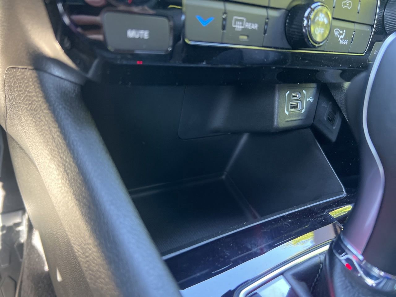 New 2026 Jeep Compass Latitude image 26