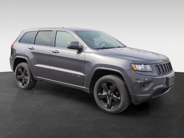 Used 2015 Jeep Grand Cherokee Altitude image 12