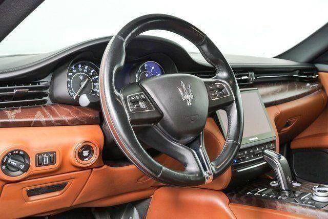 Used 2023 Maserati Quattroporte GT RWD image 4