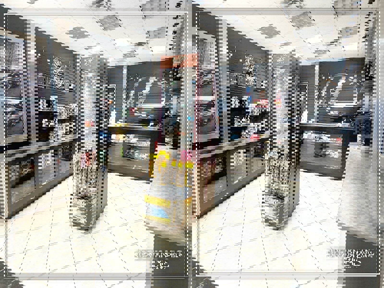 Certified 2019 Lexus ES 300h w/ Accessory Package image 38