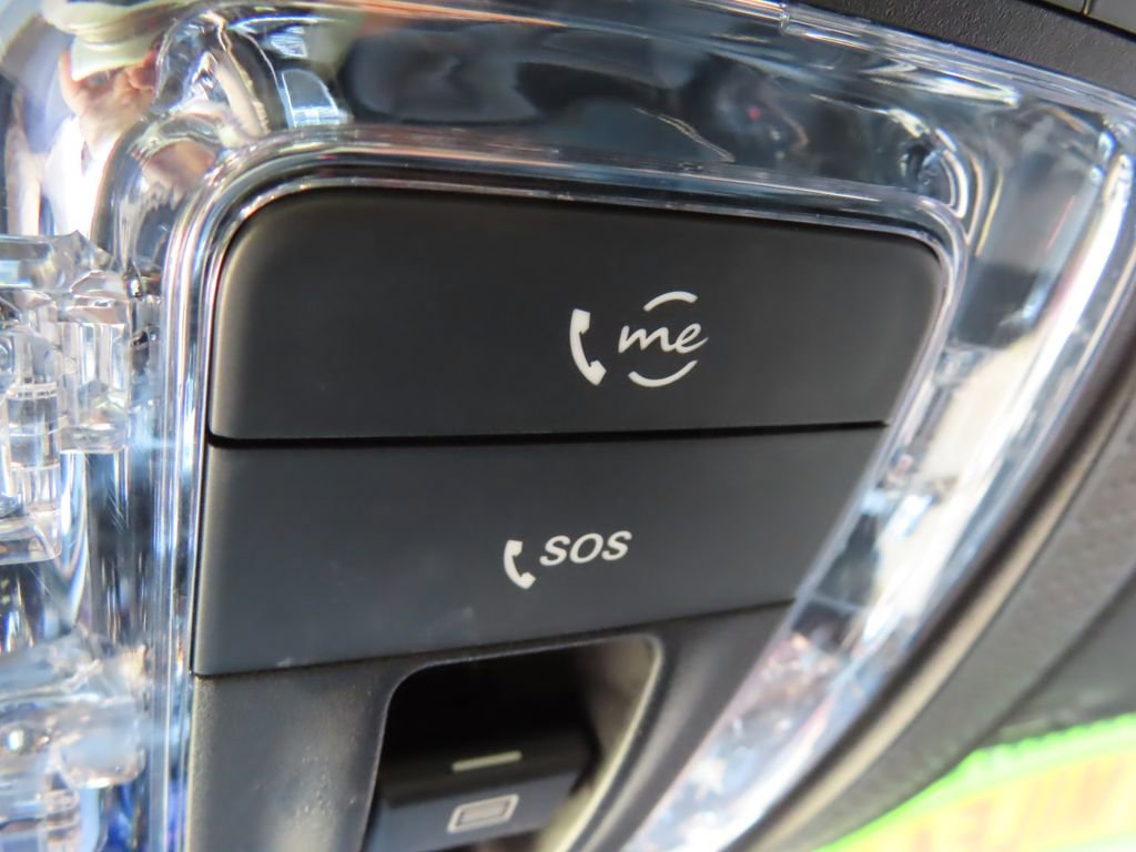 Used 2025 Mercedes-Benz CLA 250 4MATIC image 11