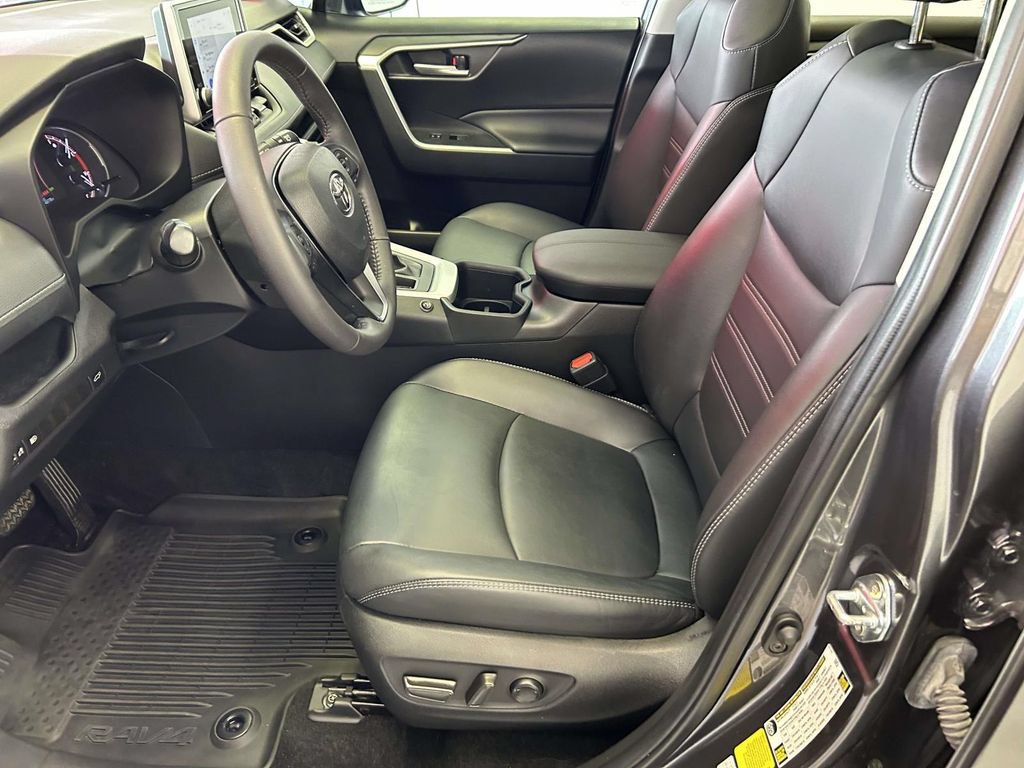 Used 2024 Toyota RAV4 XLE Premium FWD image 16