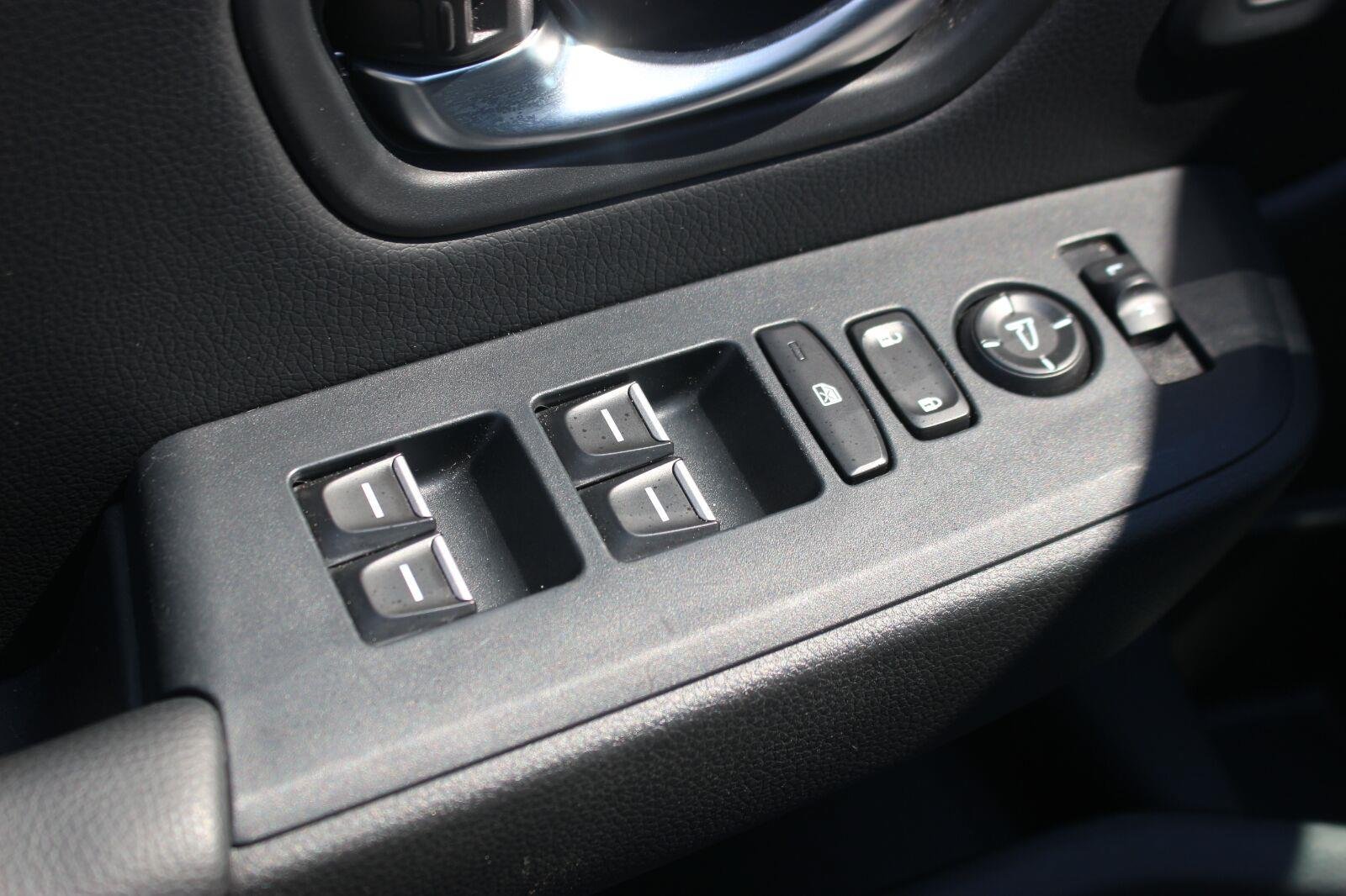 Used 2024 Honda Pilot Touring image 16