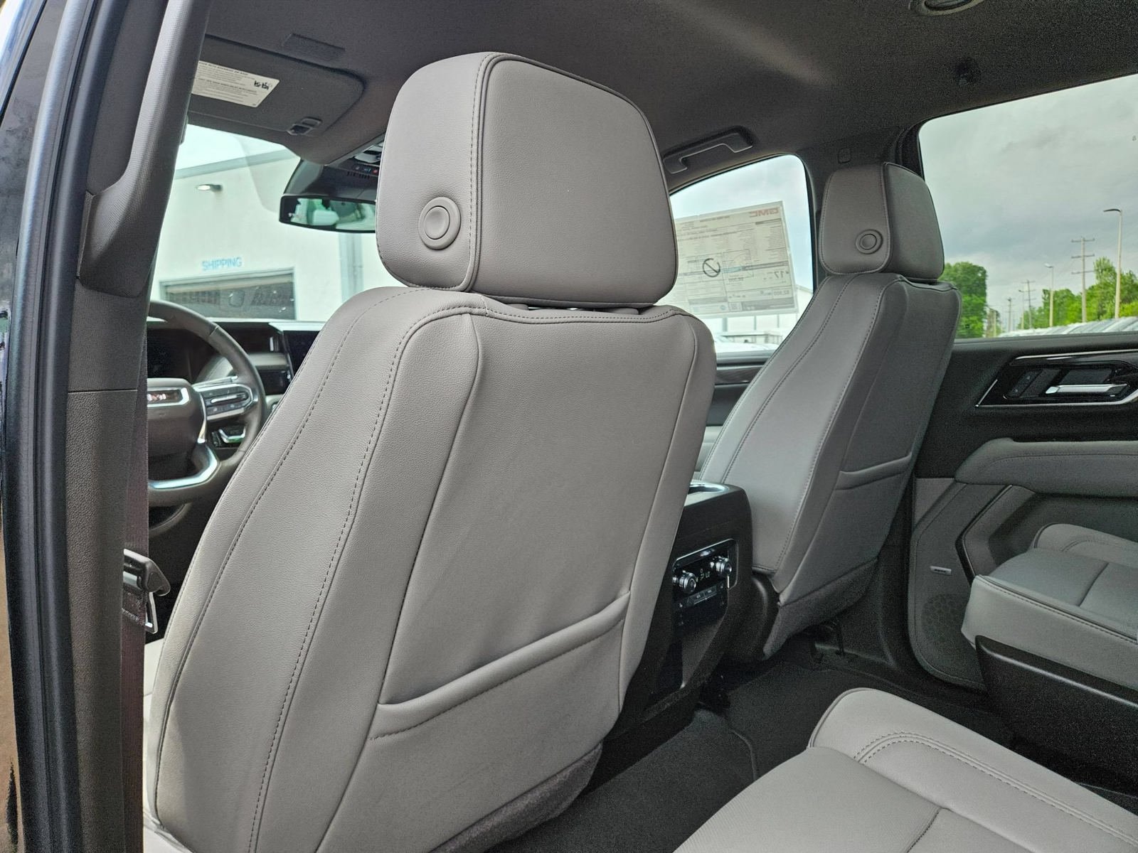 New 2026 GMC Yukon Elevation AWD/4WD image 24