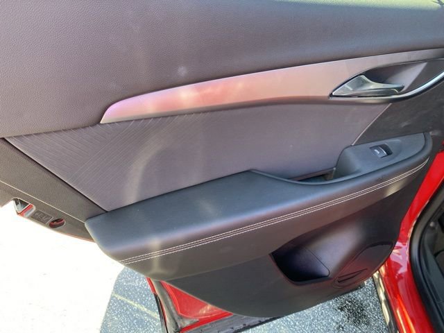 Used 2025 Buick Envision Sport Touring image 32