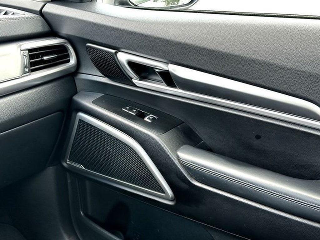Used 2020 Kia Telluride S FWD image 29