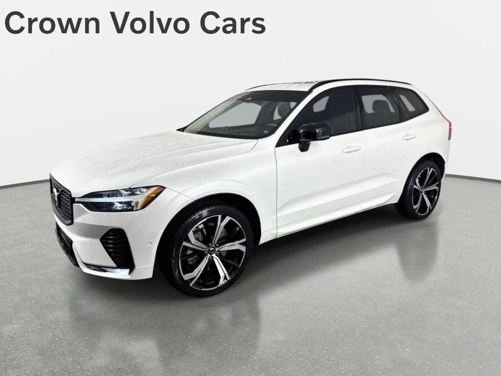 Used 2023 Volvo XC60 B6 Ultimate w/ Protection Package Premier AWD/4WD image 1
