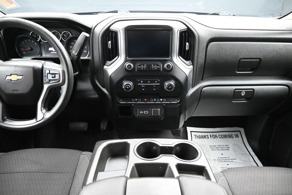 Used 2020 Chevrolet Silverado 1500 LT w/ Trailering Package AWD/4WD image 11