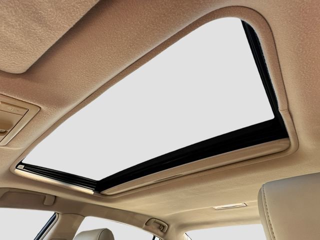 Used 2011 Toyota Avalon Limited image 14