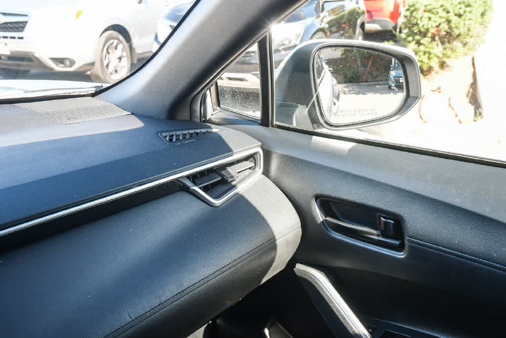Certified 2023 Toyota Corolla Cross AWD Hybrid image 22