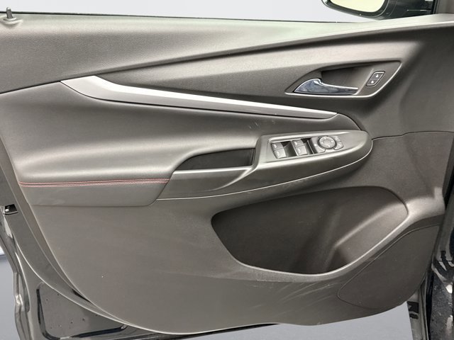 Used 2023 Chevrolet Bolt EUV LT w/ Convenience Package image 9