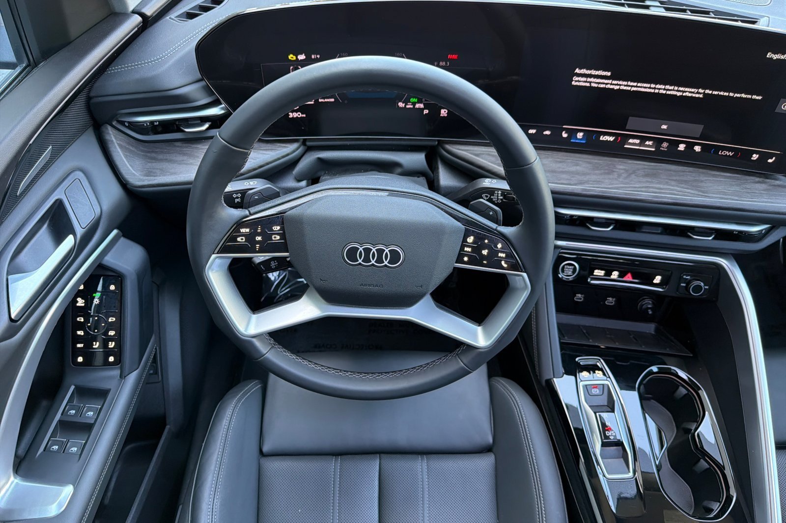 Used 2025 Audi Q5 Premium Plus w/ Premium Plus AWD/4WD image 13