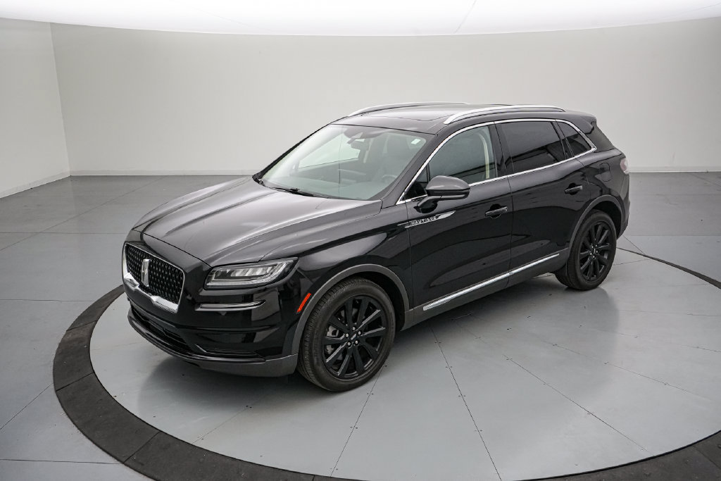 Used 2023 Lincoln Nautilus Reserve w/ Monochromatic Package AWD/4WD image 8