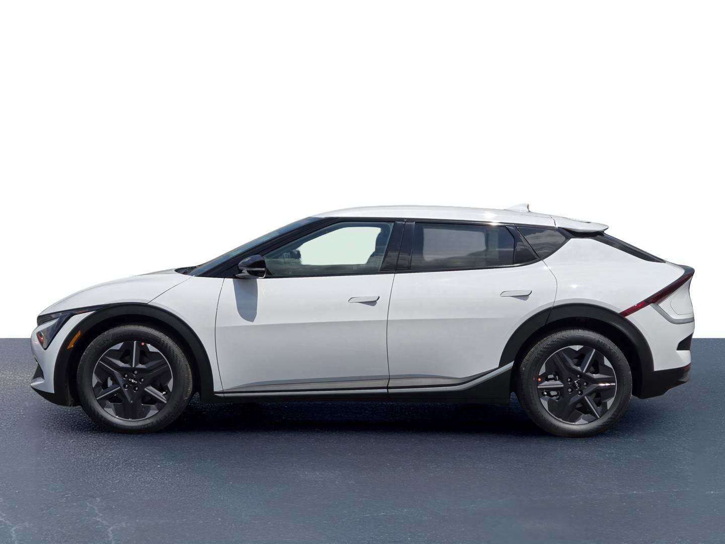 New 2025 Kia EV6 Light image 11