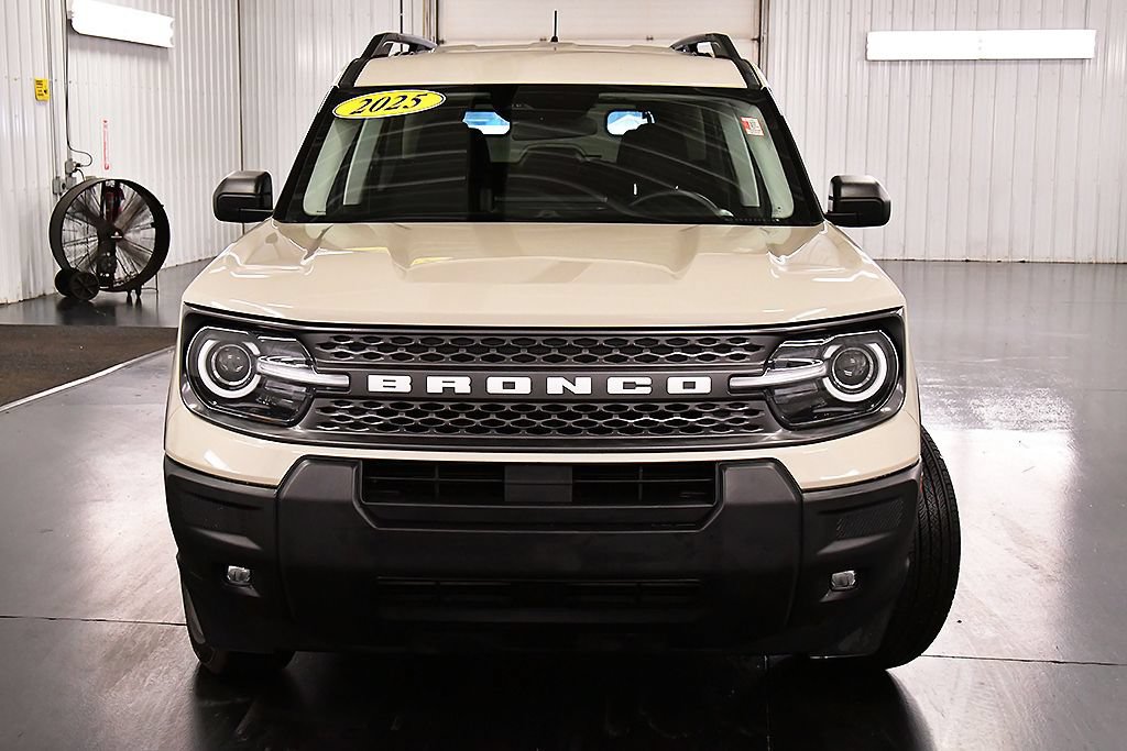 Used 2025 Ford Bronco Sport Big Bend w/ Convenience Package AWD/4WD image 2