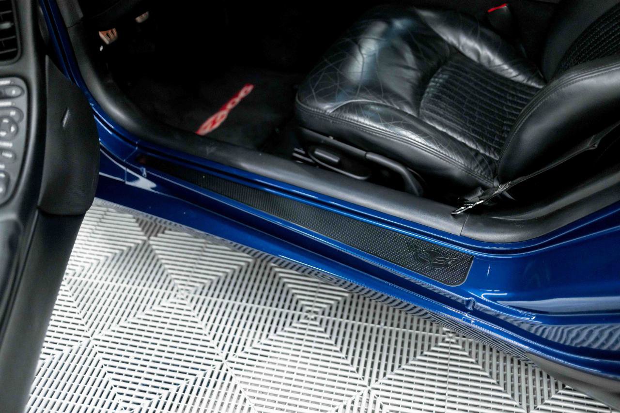 Used 2004 Chevrolet Corvette Z06 w/ Z06 Preferred Equipment Group image 45