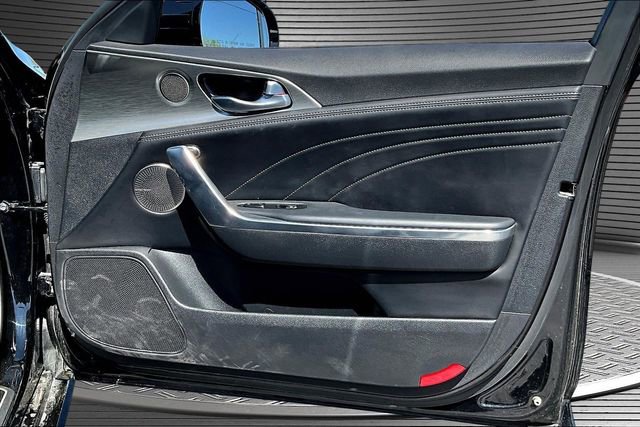 Used 2023 Kia Stinger GT2 RWD image 27