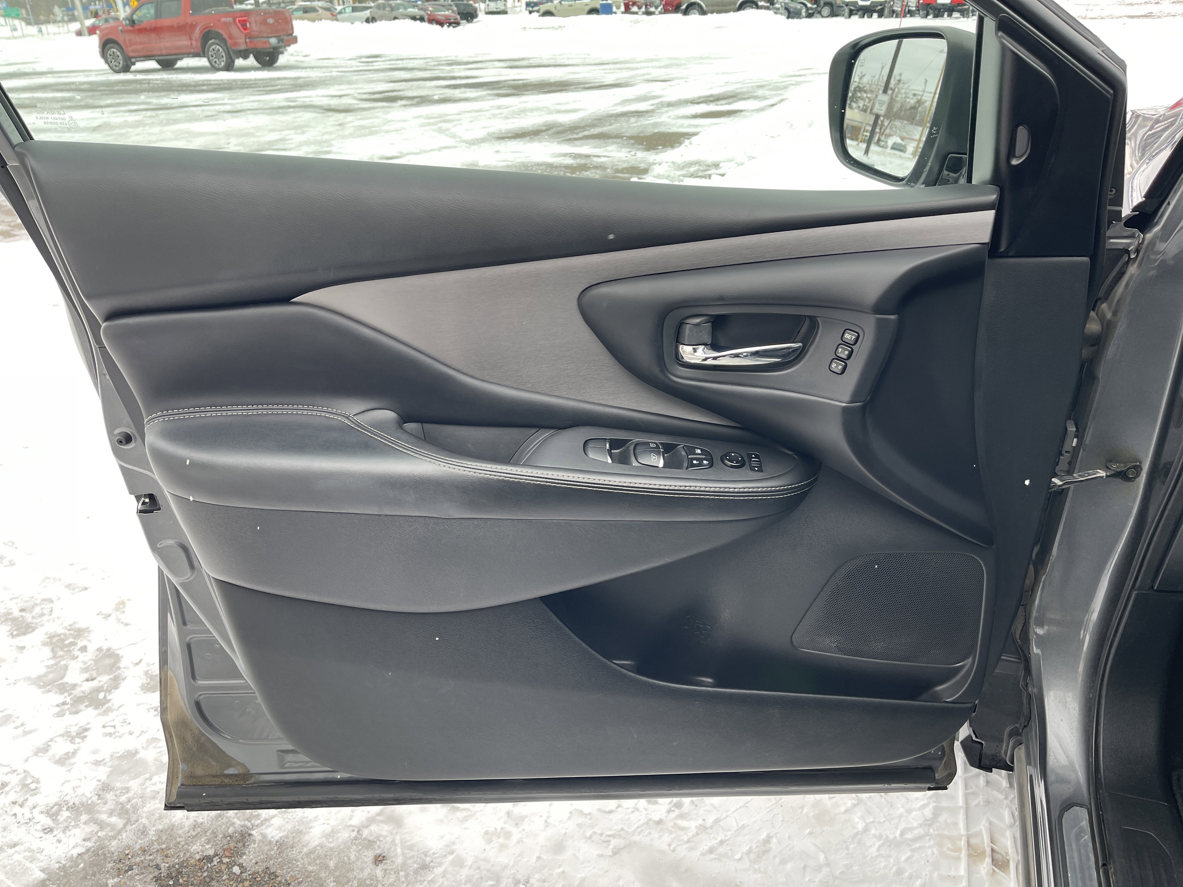 Used 2021 Nissan Murano SL image 12